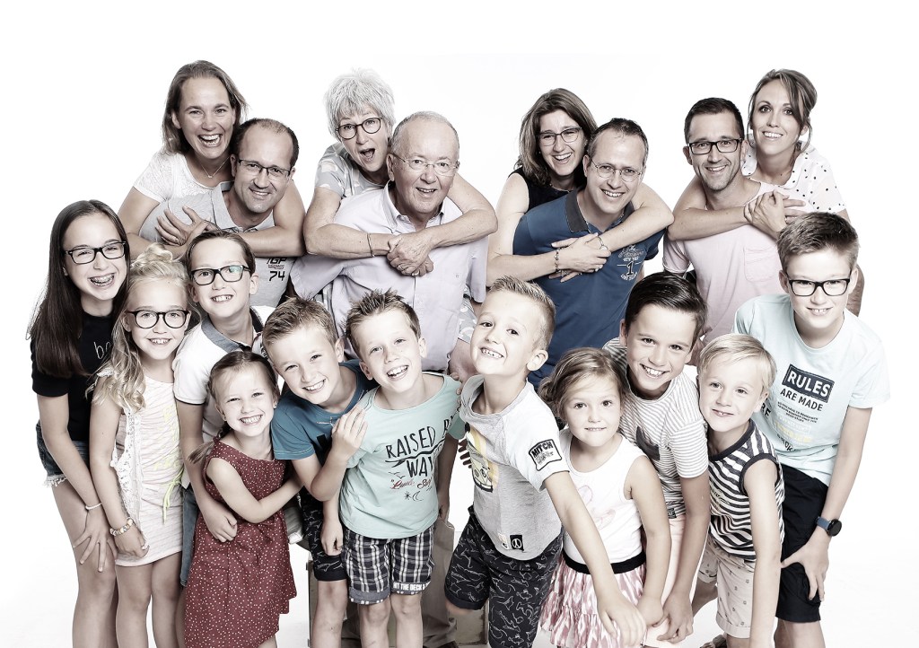 FAMILIE